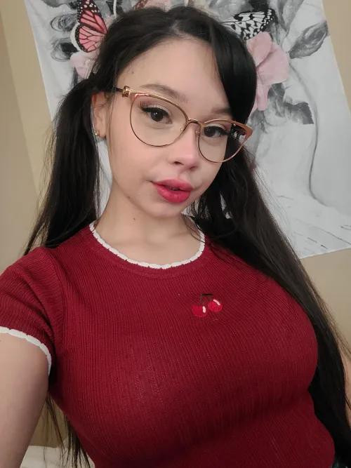 why do you like small girl like me? Thumbnail