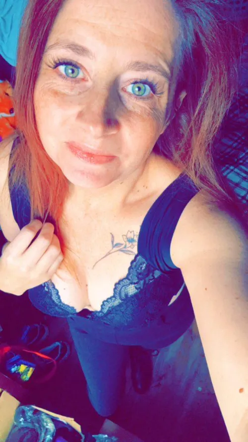 Will you kiss my neck Thumbnail