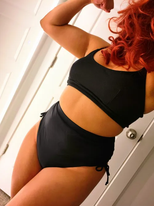 Working on being your muscle mommy Thumbnail