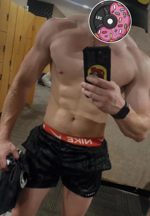 Working on these cum gutters 4 U Thumbnail