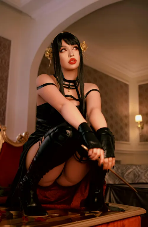 Yor Forger (Nana) Thumbnail