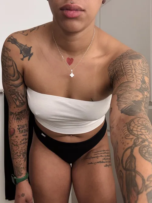 You made my nipples hard.. Thumbnail